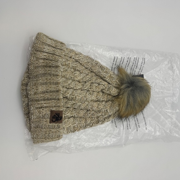 NEW Legendary Whitetails Northwoods Cable Knit Hat OSFM Cream - Picture 2 of 7